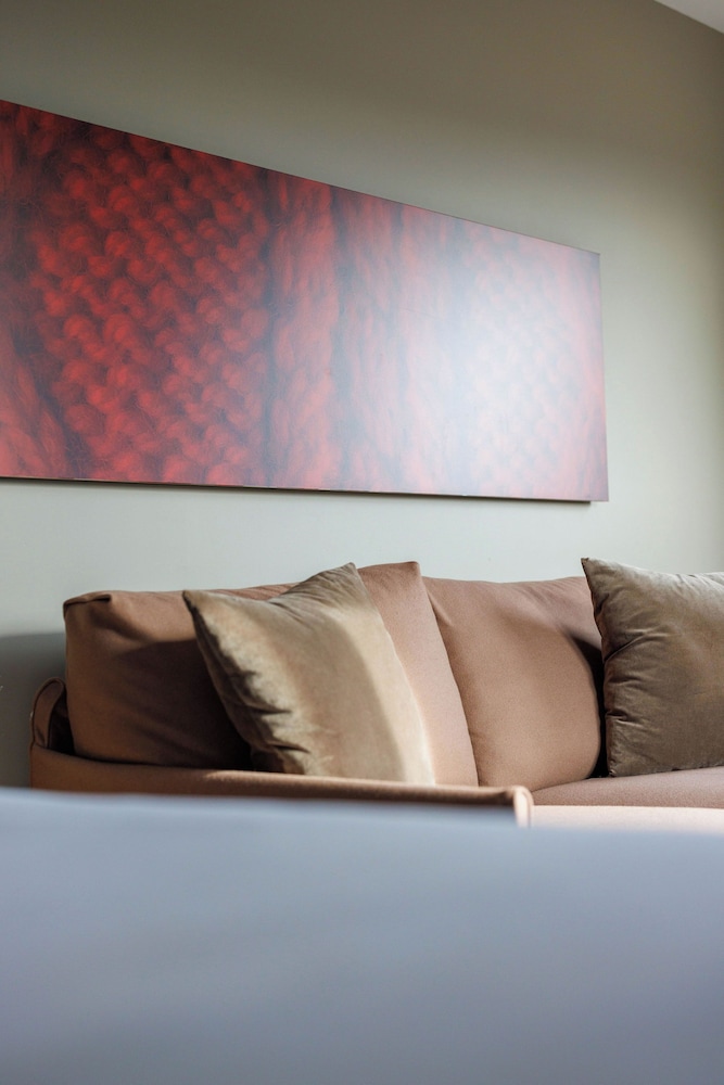 Habitación estándar doble, 1 cama doble con sofá cama del hotel Ibis Toulon La Valette. Foto 5