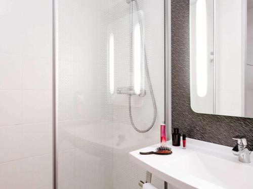 Habitación Doble Estándar del hotel Ibis Roanne