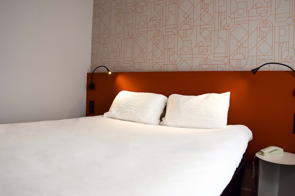 Habitación Estándar con 1 cama doble del hotel Ibis Rodez Centre Cathedrale. Foto 2