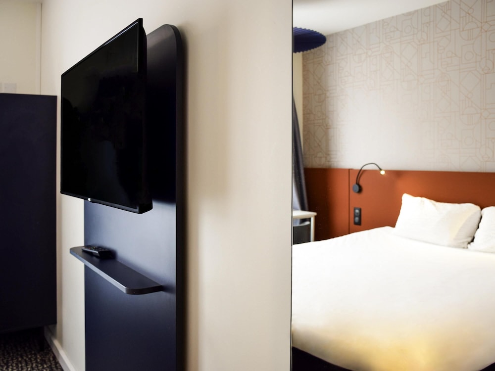 Habitación Estándar con 1 cama doble del hotel Ibis Rodez Centre Cathedrale. Foto 9