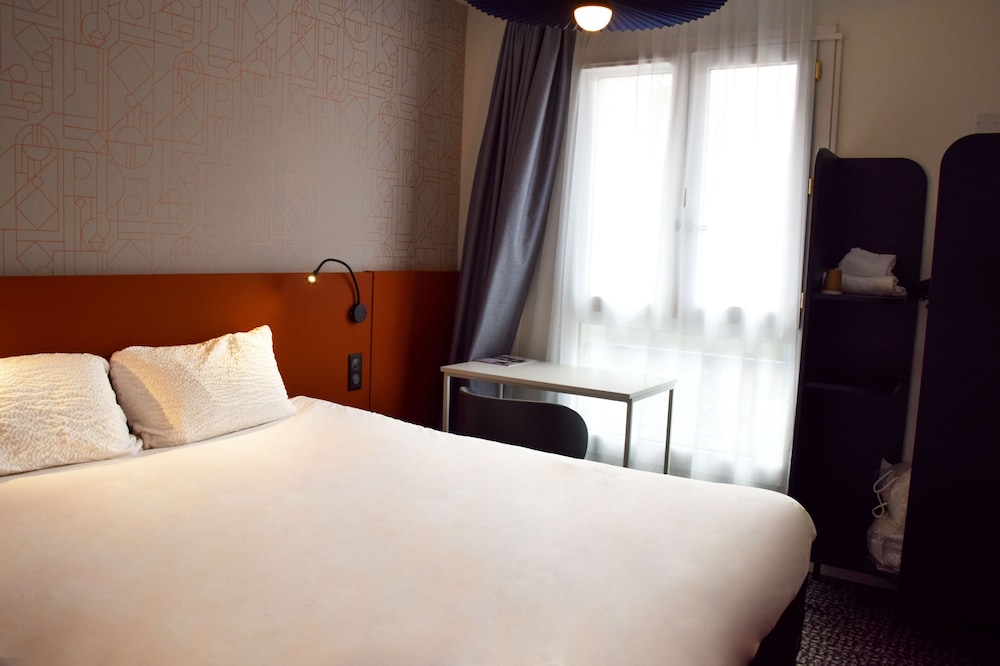 Habitación Estándar con 1 cama doble del hotel Ibis Rodez Centre Cathedrale. Foto 17