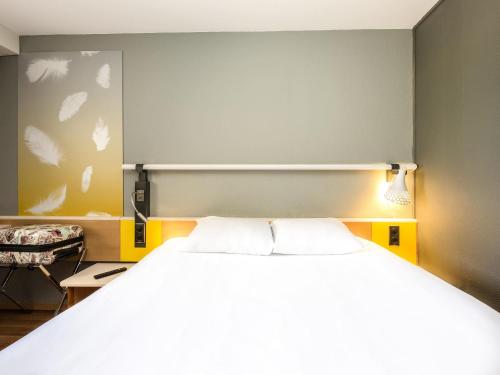 Habitación Doble Clásica del hotel Ibis Sisteron. Foto 1