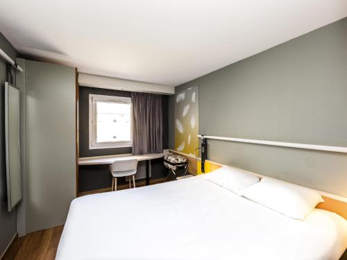 Habitación Doble Clásica del hotel Ibis Sisteron. Foto 2