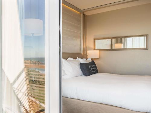 Suite Prestige con vistas al mar del hotel Sofitel Quiberon Thalassa Sea and Spa. Foto 2