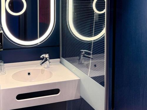 Habitación Doble - 2 camas del hotel IBIS RENNES CESSON
