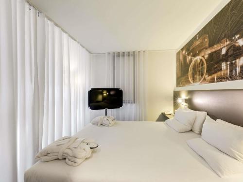 Suite Executive con sofá cama - 1 cama doble del hotel Novotel Suites Paris CDG Airport Villepinte. Foto 15