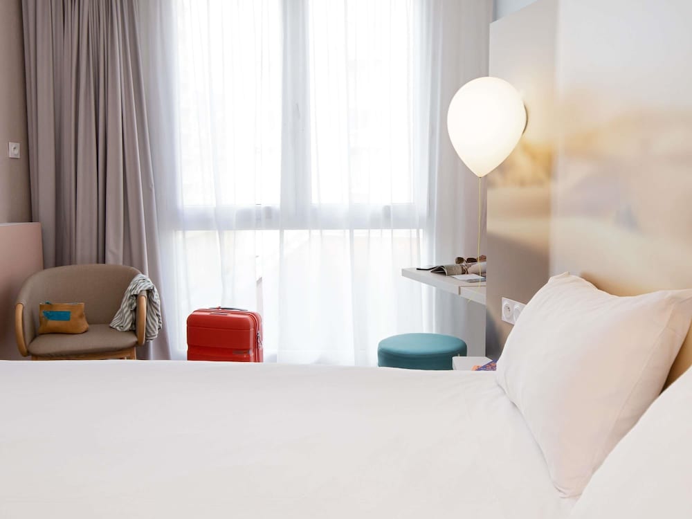 Habitación Estándar con 1 cama doble del hotel Ibis Styles Toulon Centre Port. Foto 7