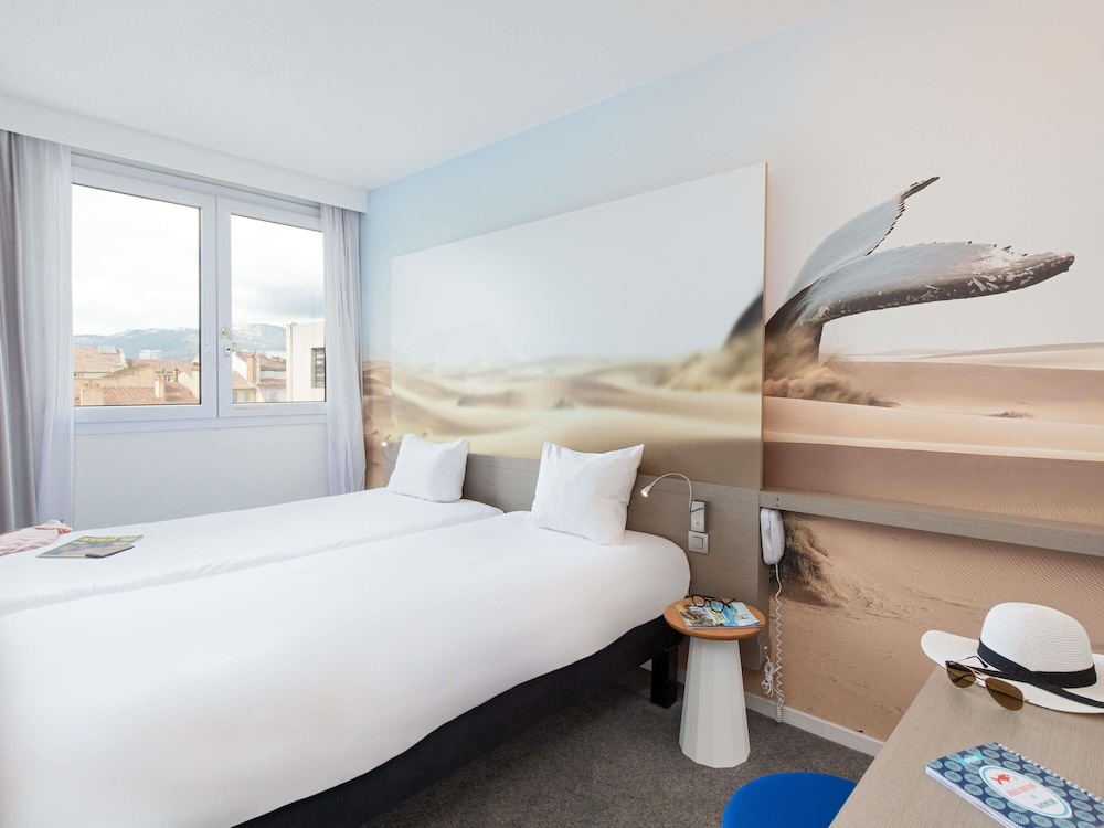 Habitación estándar con 2 camas individuales del hotel Ibis Styles Toulon Centre Port
