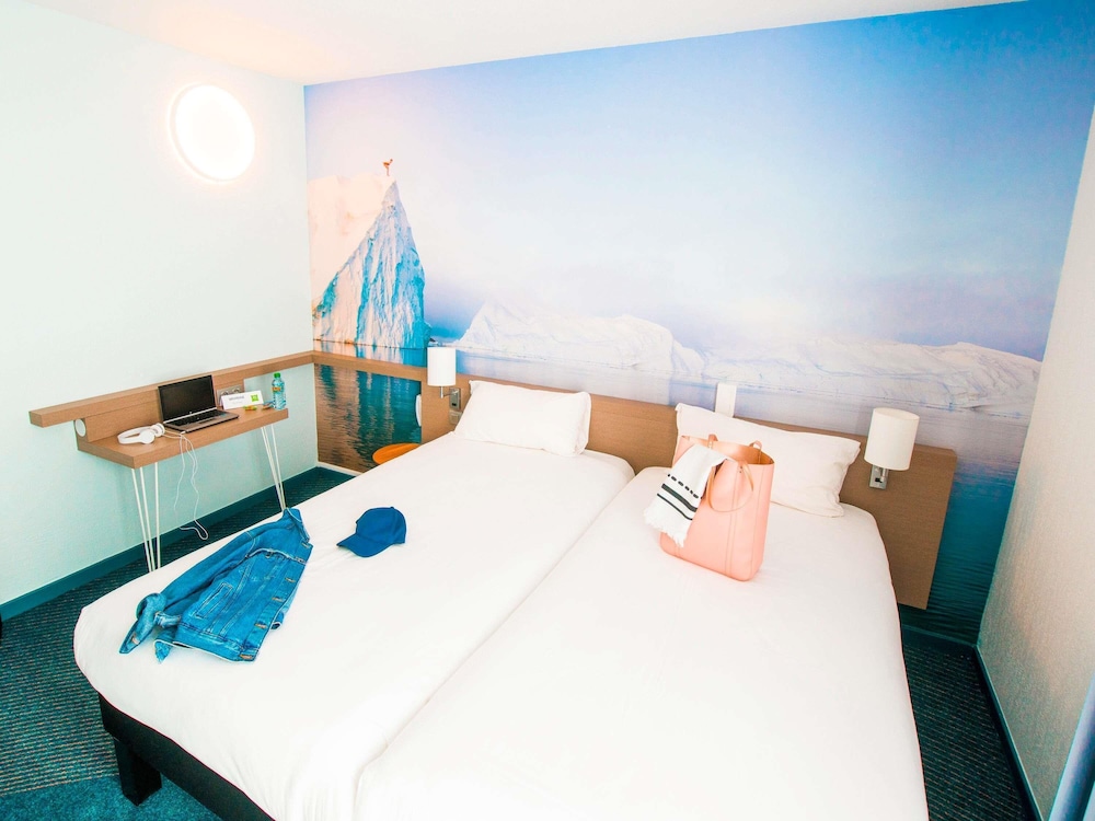 Habitación Comfort con 2 camas individuales del hotel Ibis Styles Toulon Centre Port. Foto 6