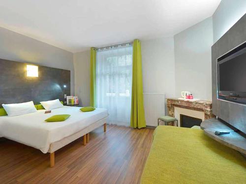 Habitación Doble Superior - lado de la calle del hotel Mercure Saint Nectaire Spa and Bien-être. Foto 4