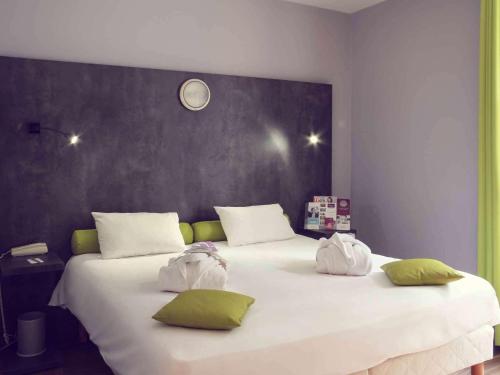 Habitación Clásica del hotel Mercure Saint Nectaire Spa and Bien-être. Foto 1