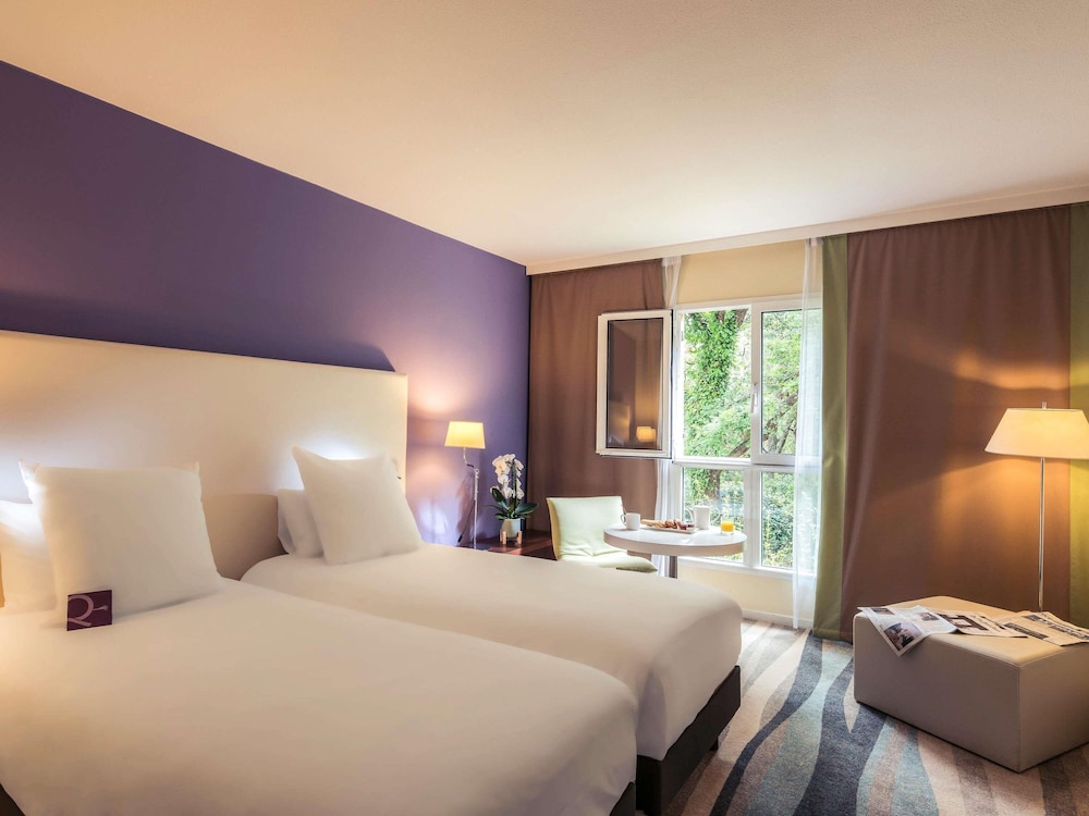 Habitación estándar con dos camas individuales del hotel Mercure Antibes Sophia Antipolis