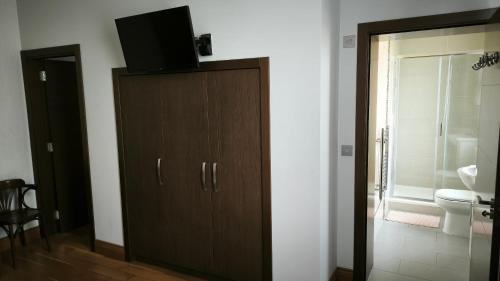 Habitación Familiar Deluxe del hotel OYO The Kilburn Arms. Foto 1