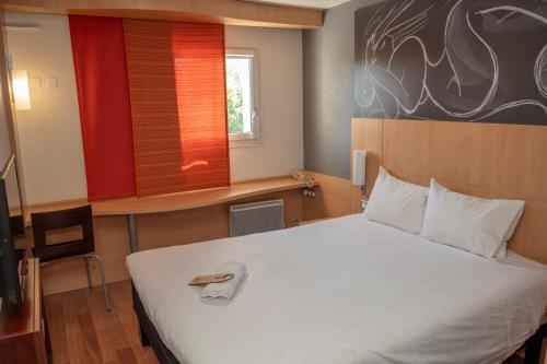 Habitación Doble Estándar del hotel Ibis Saint Die Des Vosges. Foto 6