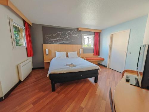 Habitación Doble Estándar del hotel Ibis Saint Die Des Vosges. Foto 7