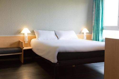 Habitación Doble Estándar del hotel Ibis Saint Dizier. Foto 2