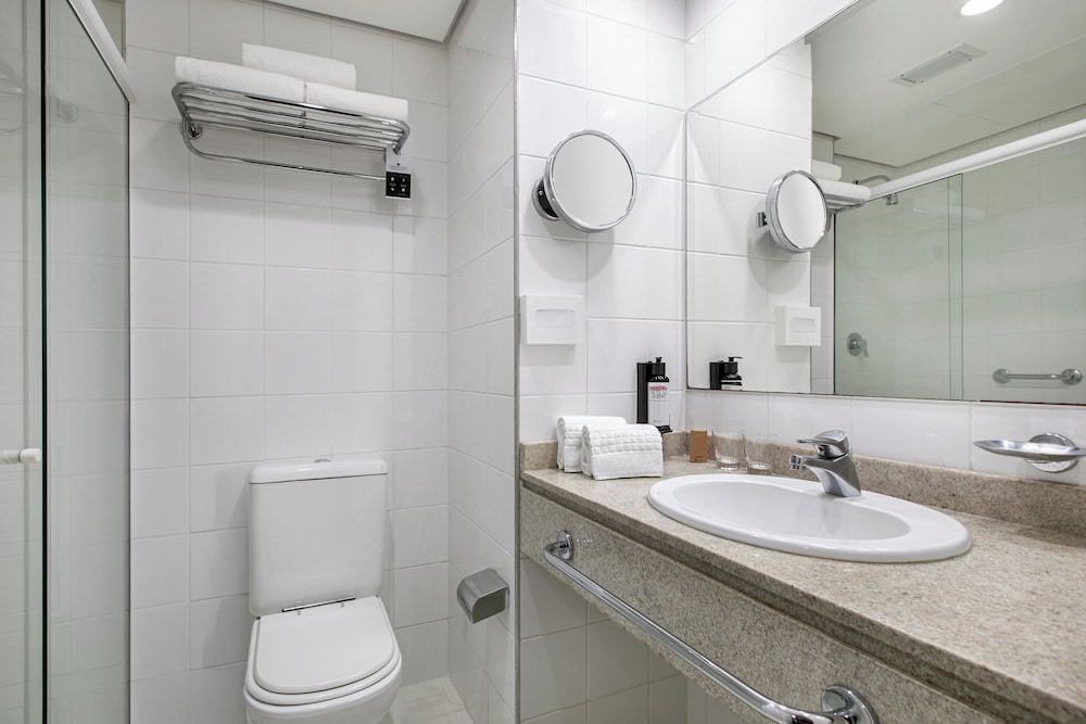 Standard Room Triple del hotel Hotel Sao Paulo Nacoes Unidas. Foto 4
