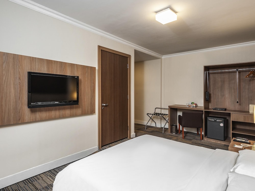 Habitación Superior adaptada con 1 cama doble del hotel Novotel Sp Jardins