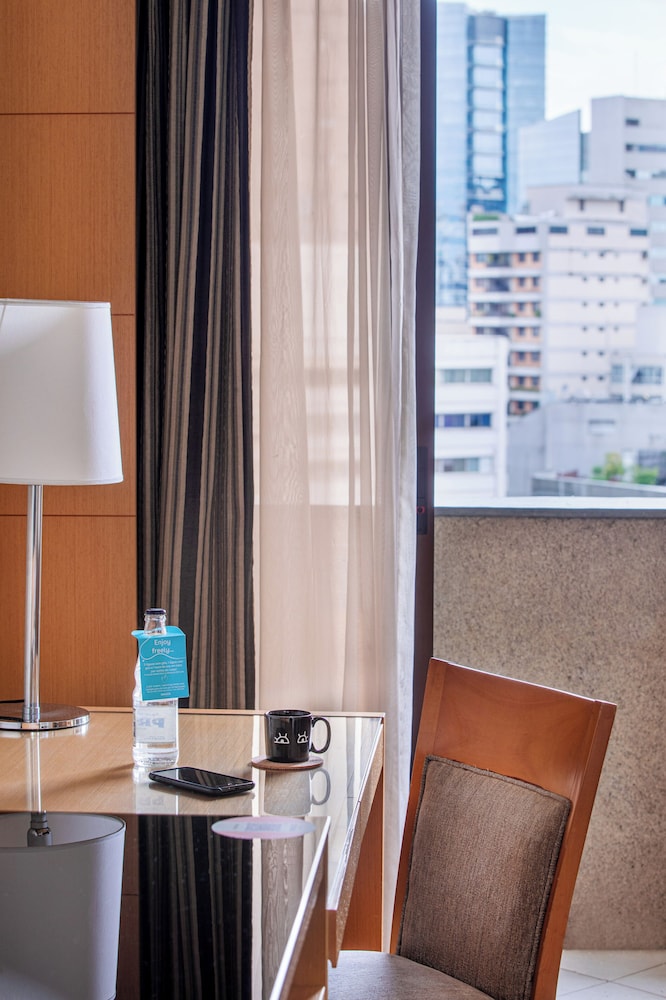 The INNSiDE King con balcón del hotel Innside São Paulo Itaim. Foto 4