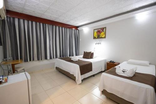 Habitación Triple Estándar del hotel Mirante. Foto 3
