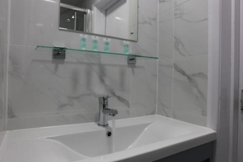 Habitación Doble Estándar del hotel Elstree Inn. Foto 5