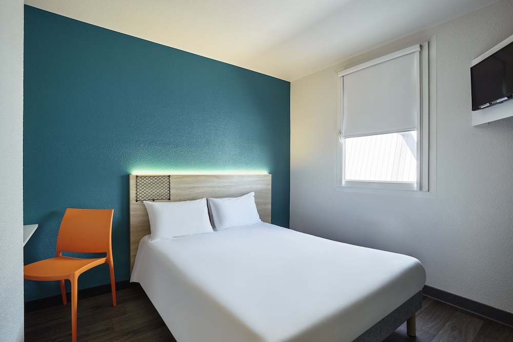 Habitación Cabrio con baño privado - Novedad en #ontheroad del hotel hotelF1 Moret Fontainebleau. Foto 1