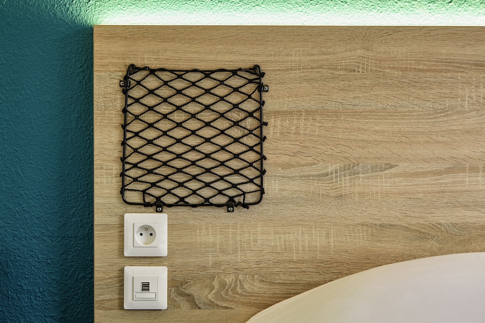 Habitación Cabrio con baño privado - Novedad en #ontheroad del hotel hotelF1 Moret Fontainebleau. Foto 2