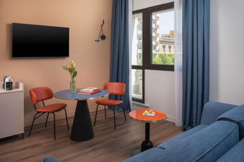 Suite Junior con terraza del hotel Nh Catania Centro. Foto 2
