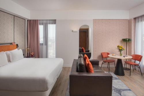 Suite Junior del hotel Nh Catania Centro. Foto 6