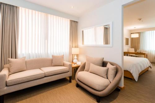 Suite Junior Executive The Level del hotel Melia Lima. Foto 4