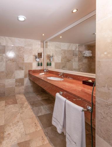 Habitación adaptada para personas de movilidad reducida del hotel Melia Lima