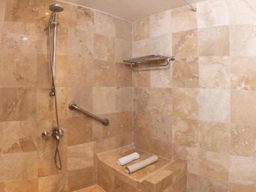 Habitación adaptada para personas de movilidad reducida del hotel Melia Lima. Foto 4