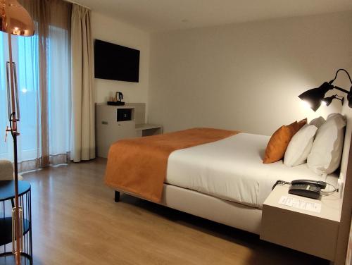 Habitación Doble Superior con balcón del hotel Cliphotel. Foto 4