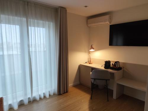 Habitación Doble Superior con balcón del hotel Cliphotel. Foto 8