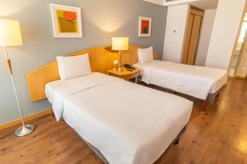 Habitación Doble Superior - 2 camas del hotel Nacional Inn Jaragua São Paulo. Foto 3