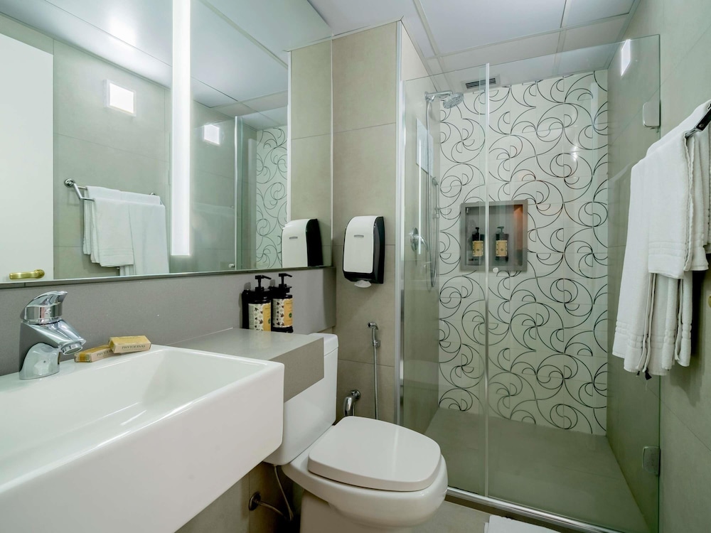 Suite ejecutiva, 1 cama de matrimonio del hotel Mercure Sao Paulo Pinheiros. Foto 4