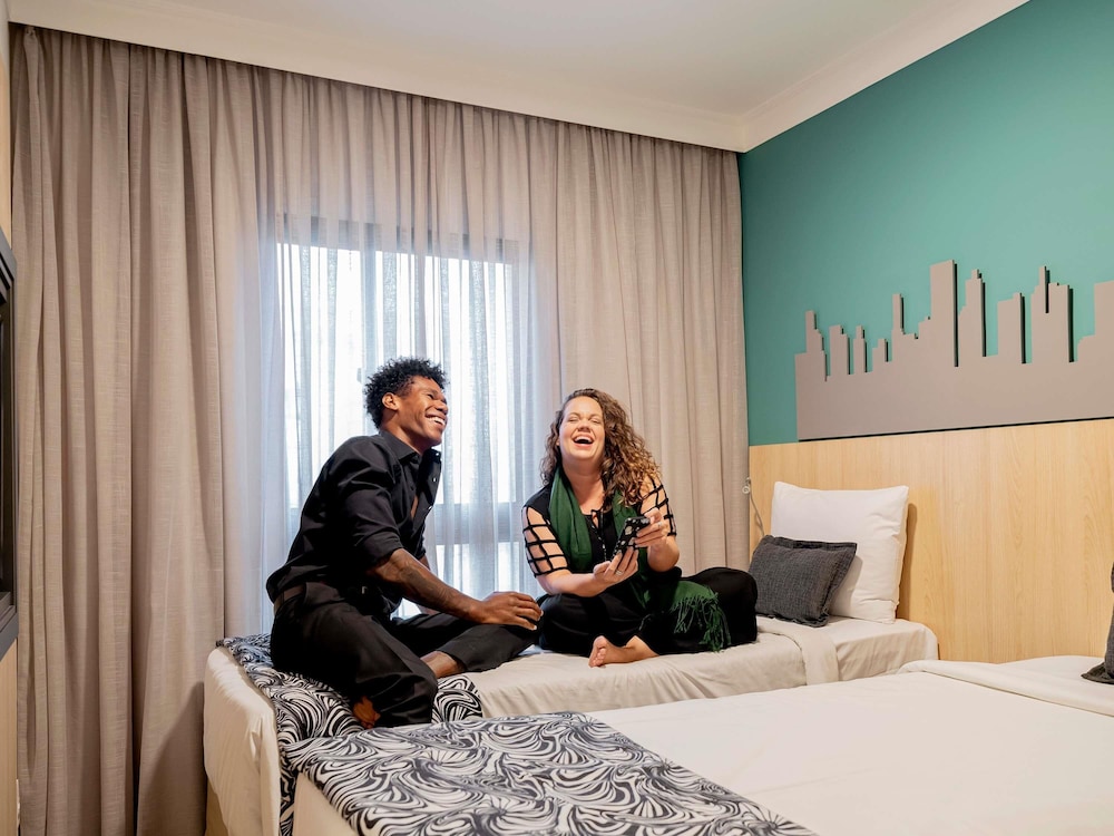 Habitación estándar con 2 camas individuales del hotel Mercure Sao Paulo Pinheiros. Foto 2