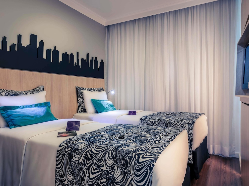 Habitación estándar con 2 camas individuales del hotel Mercure Sao Paulo Pinheiros. Foto 3