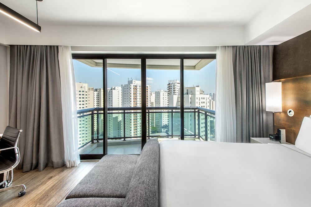 Grand Premium with Balcony del hotel Melia Ibirapuera. Foto 2