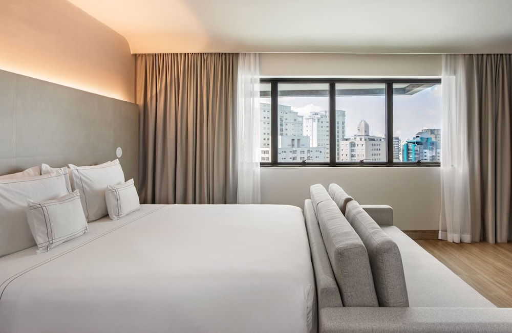 Junior Suite del hotel Melia Ibirapuera. Foto 1