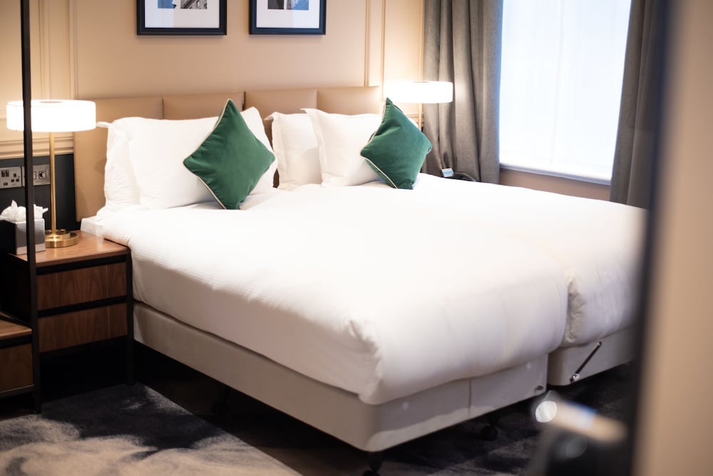 Habitación clásica con 1 cama doble o 2 individuales del hotel Counting House. Foto 6