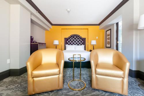 Habitación Executive con cama grande del hotel Clarendon. Foto 10