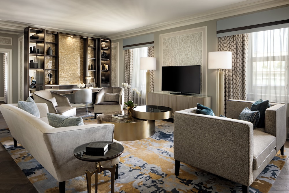 Suite presidencial, 1 cama de matrimonio grande del hotel Fairmont Chateau Laurier