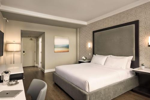Habitación - 1 cama extragrande - No fumadores del hotel Georgian Court Hotel. Foto 1