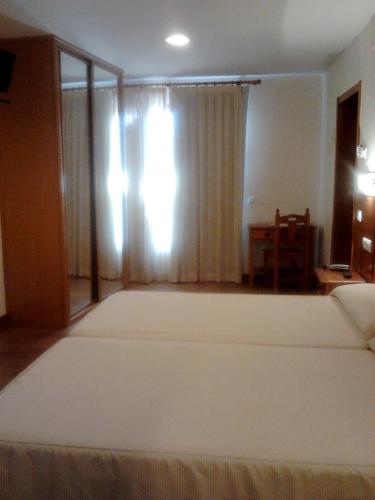 Habitación Doble - 1 o 2 camas del hotel Eurico. Foto 2