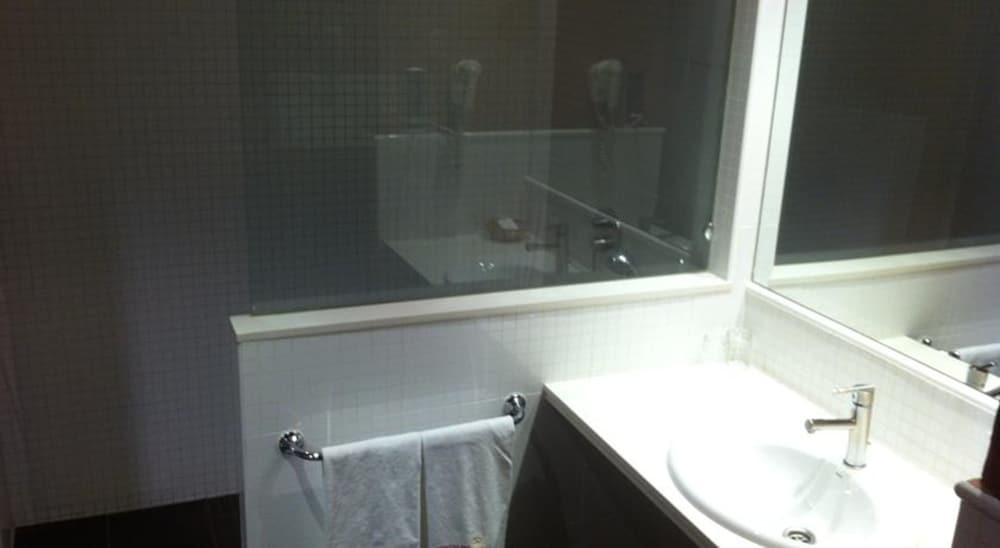 Habitación Individual Estándar del hotel Cesaraugusta. Foto 4
