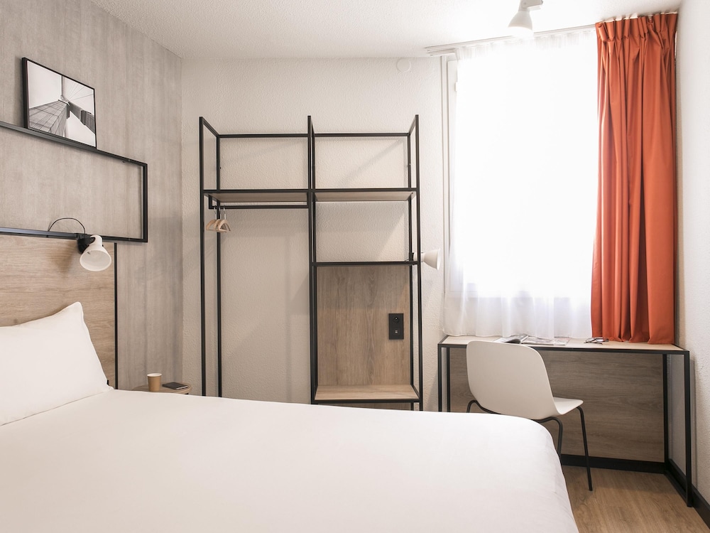 Habitación Estándar con 1 cama doble del hotel Ibis Avignon Sud. Foto 17