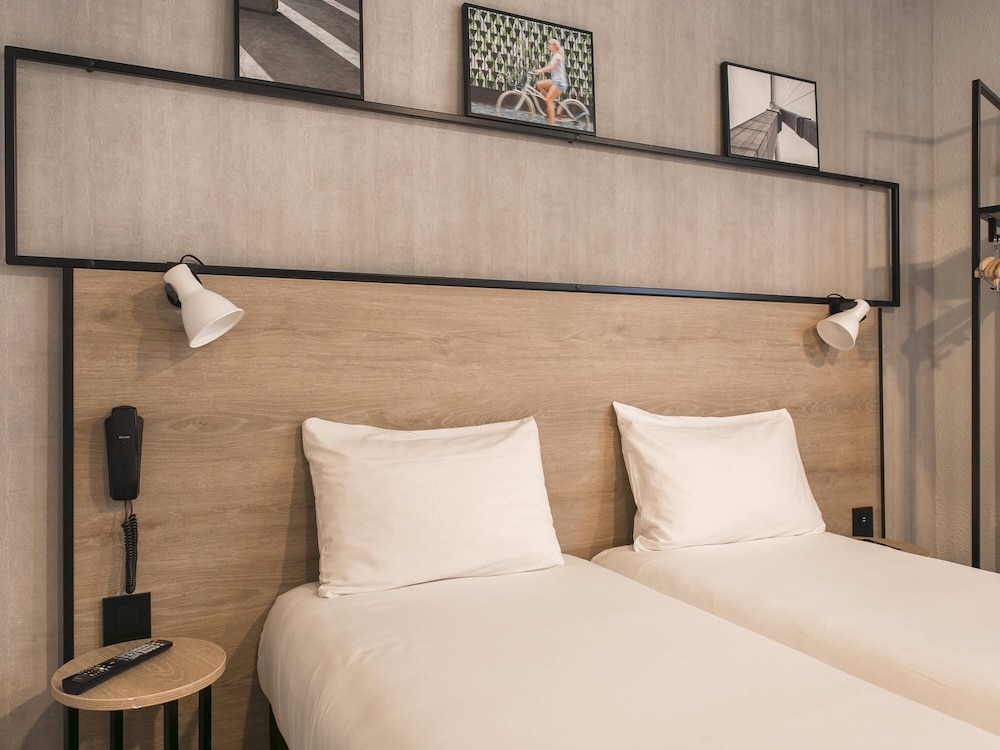 Habitación estándar con 2 camas individuales del hotel Ibis Avignon Sud. Foto 16
