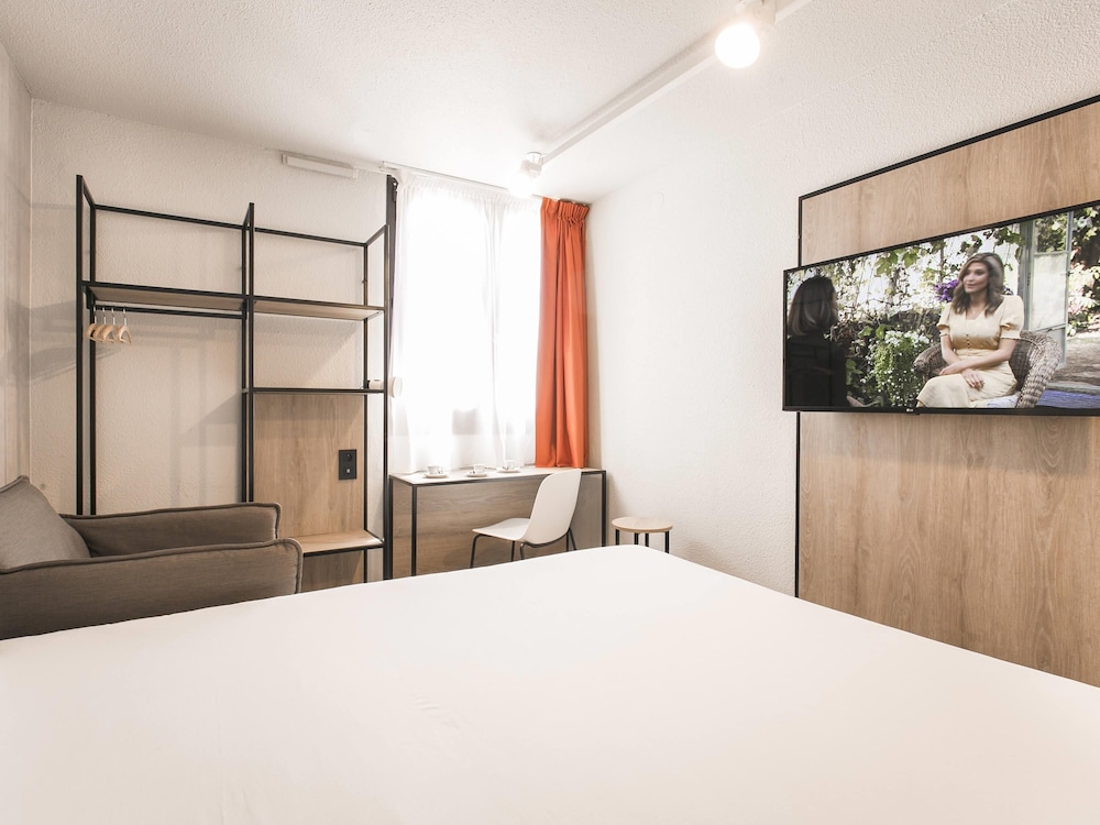 Habitación Estándar con 1 cama doble y 1 sofá - cama del hotel Ibis Avignon Sud