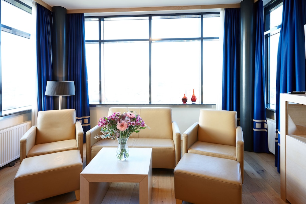 Suite junior del hotel Reykjavík Grand. Foto 4